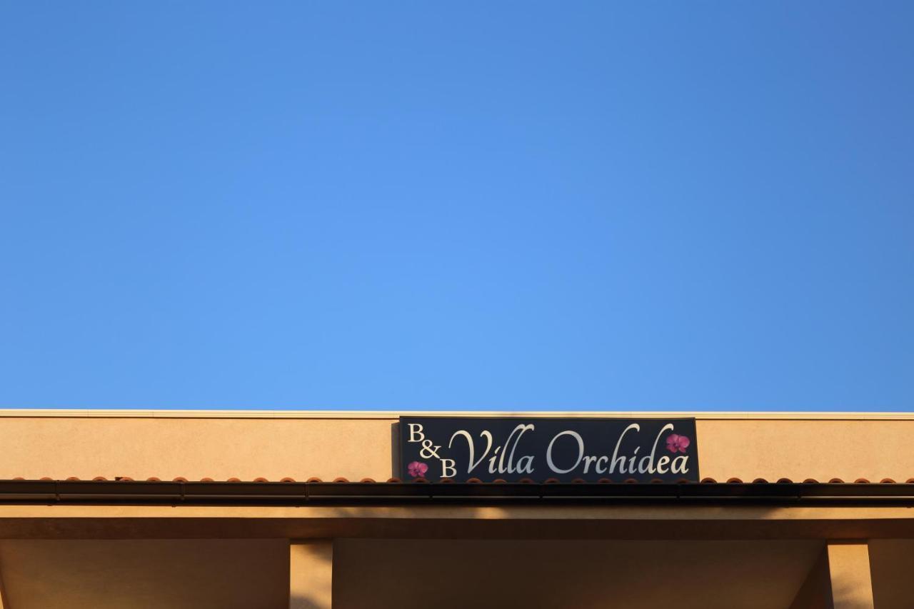 B&B Villa Orchidea ริกาดี ภายนอก รูปภาพ