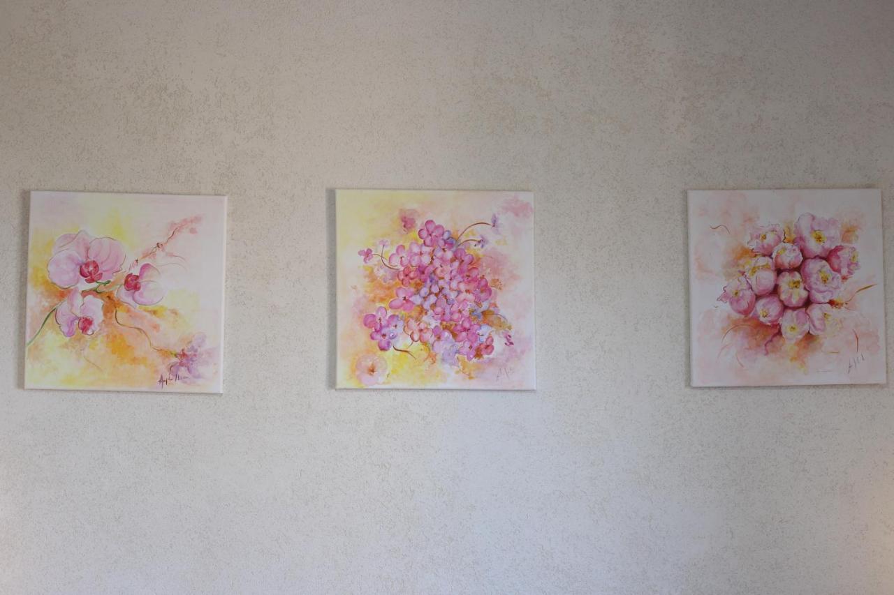 B&B Villa Orchidea ริกาดี ภายนอก รูปภาพ